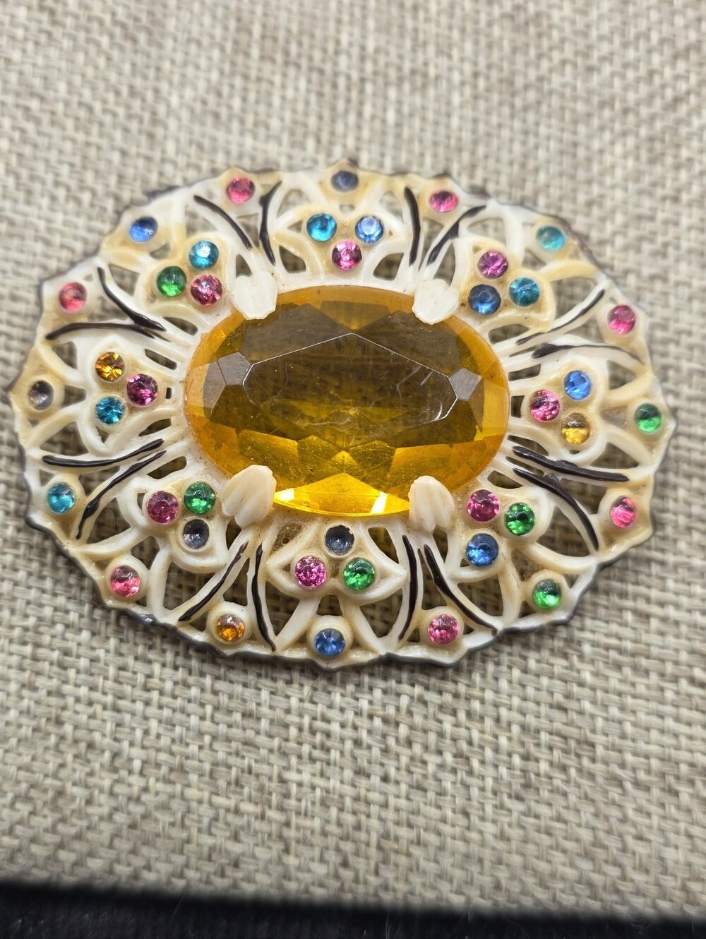 Vintage Art Deco 1930's Filigree Citrine Brooch. Missing 4 tiny Rhinestones.
